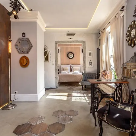 Apartment Old Town Paradise Lost By Downtown